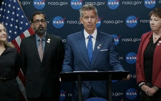 NASA confirms 'ancient life' on Mars while dismissing 'alien spaceship'